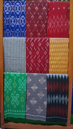 Kain tenun ikat
