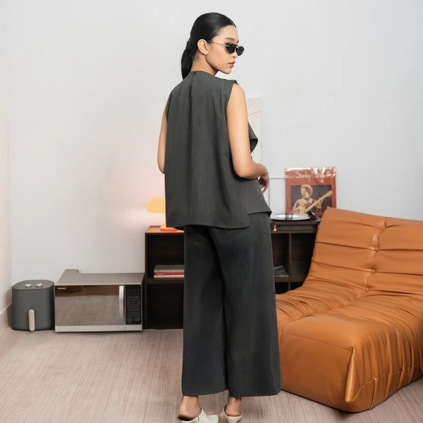 Sae. Arlo Vest Dark Grey Stripe - Vest Wanita Tanpa Lengan Asymmetric - Smart Casual S/M - M/L