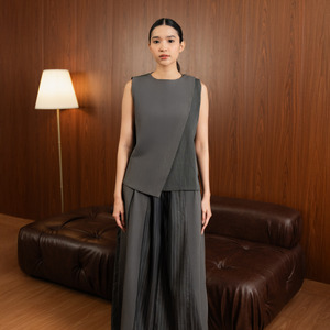 Sae. Arlo Vest Dark Grey Stripe - Vest Wanita Tanpa Lengan Asymmetric - Smart Casual S/M - M/L