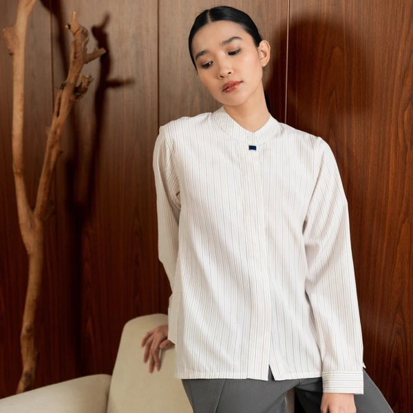 Sae. Blair Shirt White Stripe | Kemeja Wanita Modern Minimalis | Office Wear Smart Casual S/M L/XL
