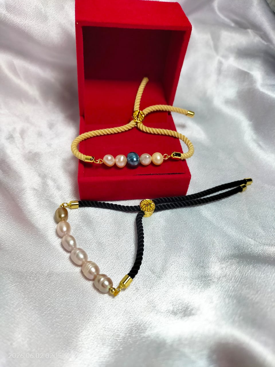 Gelang tali serut mutiara air tawar