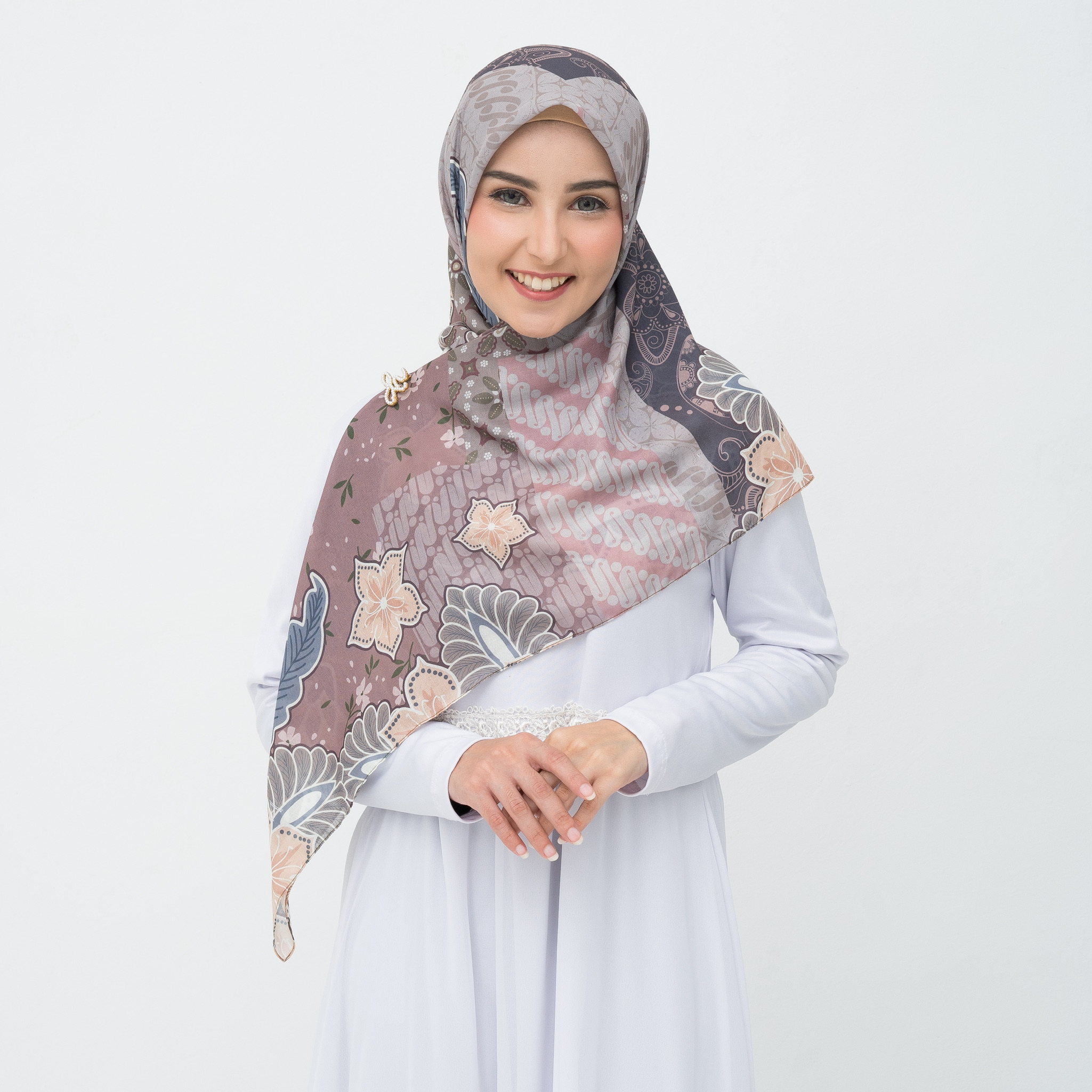 Deenha Hijab Batik Parang Ask Segiempat Lasercut Voal Premium