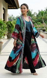 Batik Abstrak Amewa Mundam