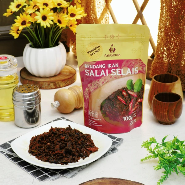 Rendang ikan salai selais