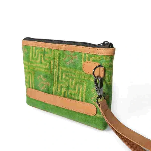 Endek pouch