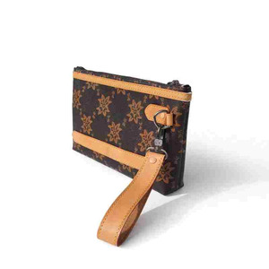 Endek pouch