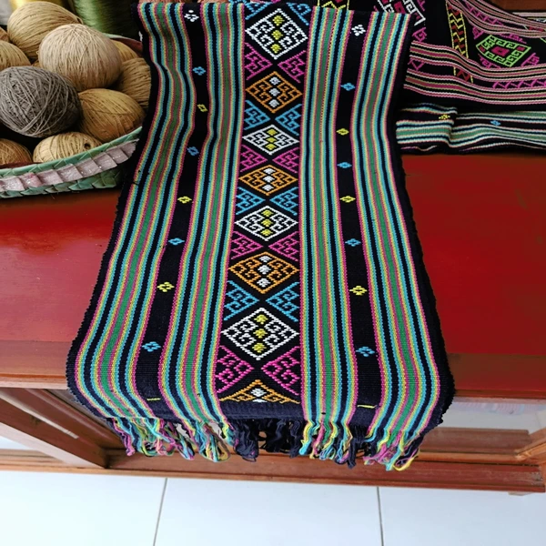Selendang Buna Insana
