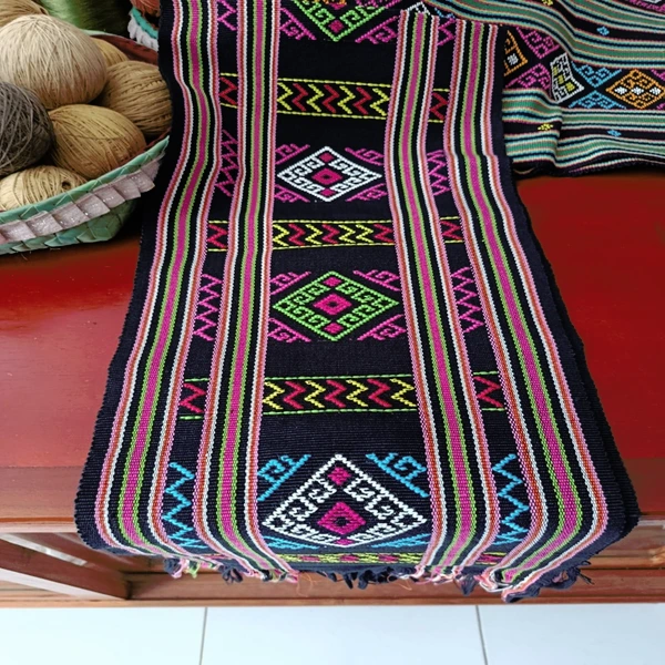 Selendang Buna Insana
