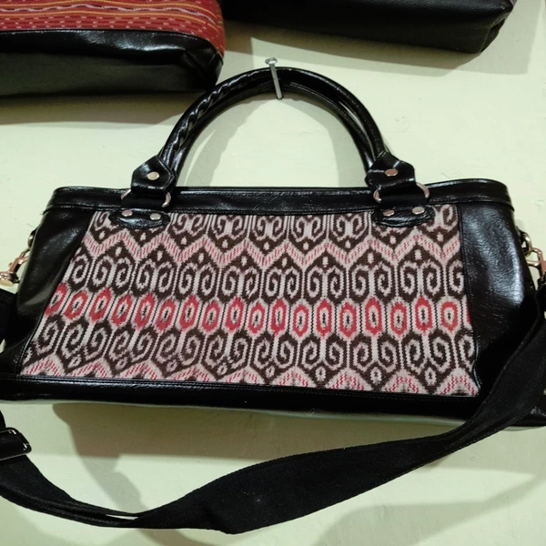 Tas Tenun Wanita