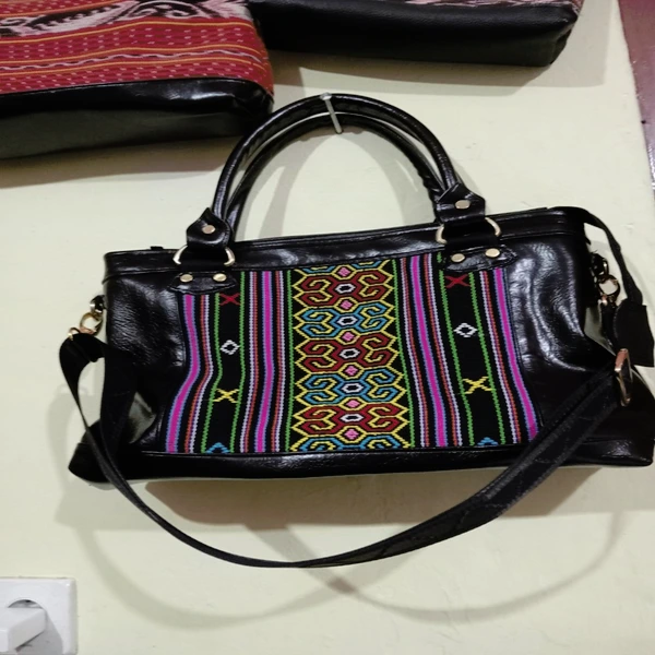 Tas Tenun Wanita