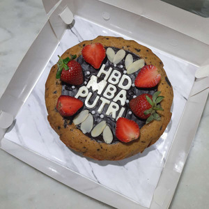 Giant Cookies Hias Custom