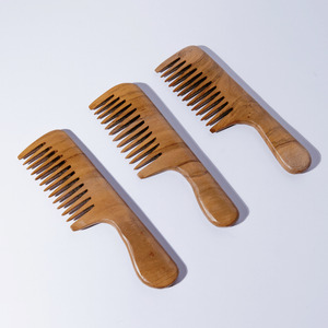 Comb Teak Wood Aksata Wood