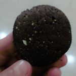 Macao Peanut Chocolate Cookies