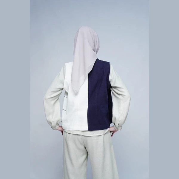 Vest Dara UBAR