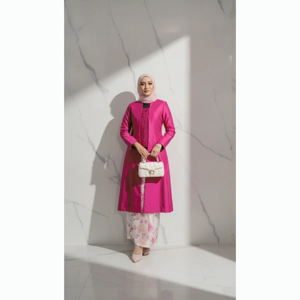 Rasyida Alam - Kebaya Zahira