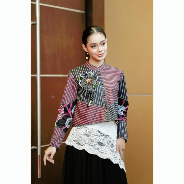 Rasyida Alam - Reva Blus