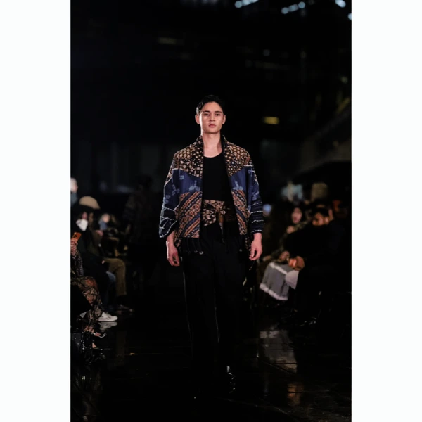 Rasyida Alam - Shavira Outer