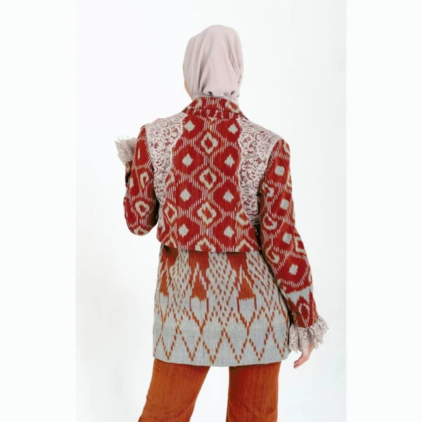 Rasyida Alam - Ravisha Blazer