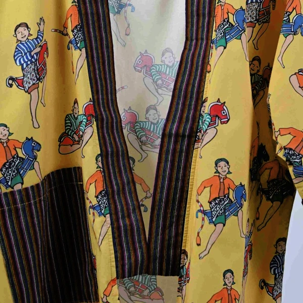 OUTER LURIK BOCAH DOLANAN