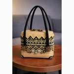 Tas Kabanika Seri Batu