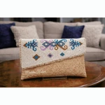 Pouch Tanika By Manika Kaltim