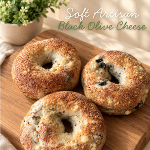 Sourdough Hybrid Black Olive Cheese