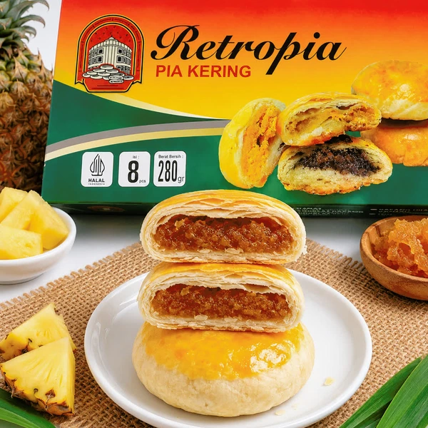 Pia Kering Nanas. 1 box isi 8 pcs.