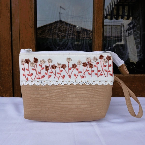 POUCH SULAM