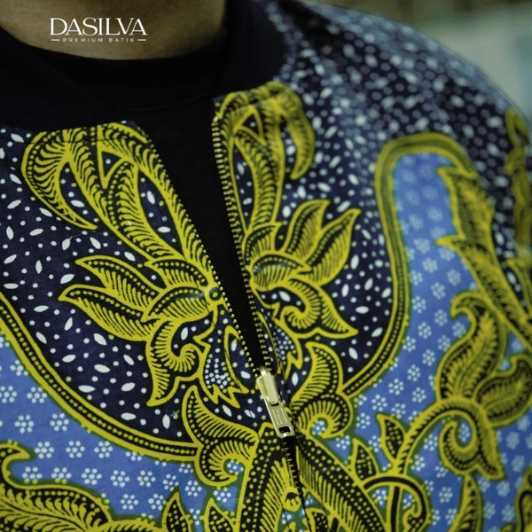 Jaket Bomber Batik Tulis Unisex Motif Beras Tumpah