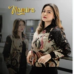 Jaket Bomber Batik Unisex Motif Namira