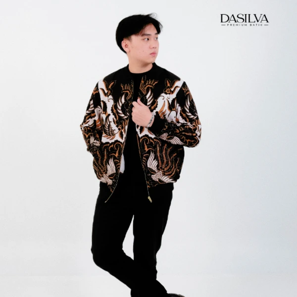 Jaket Bomber Batik Unisex Motif Mahkota Raja