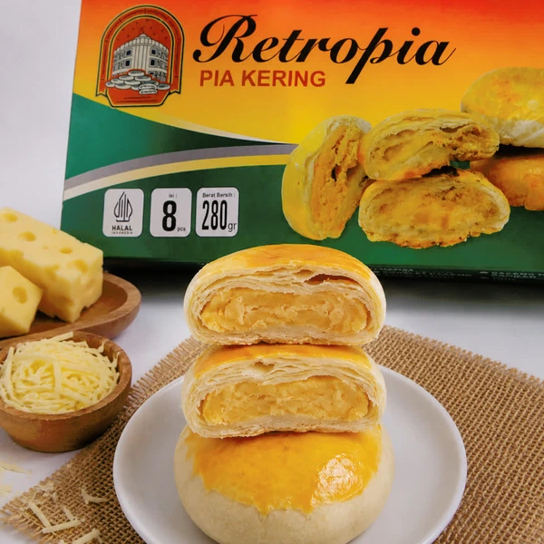 Pia Kering Keju. 1 box isi 8 pcs.