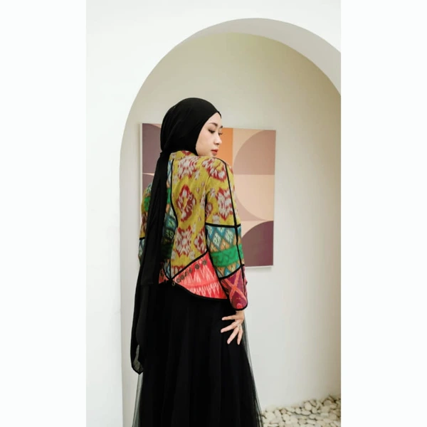 Rasyida Alam - Vanesha Blouse