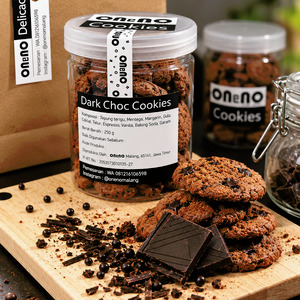 Oneno Dark Choc Cookies 250 g