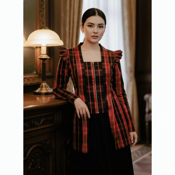 Rasyida Alam - Kebaya Mirah (Merah Hitam)