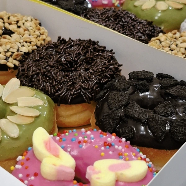 Donat Kentang Toping. 1 box isi 6 pcs