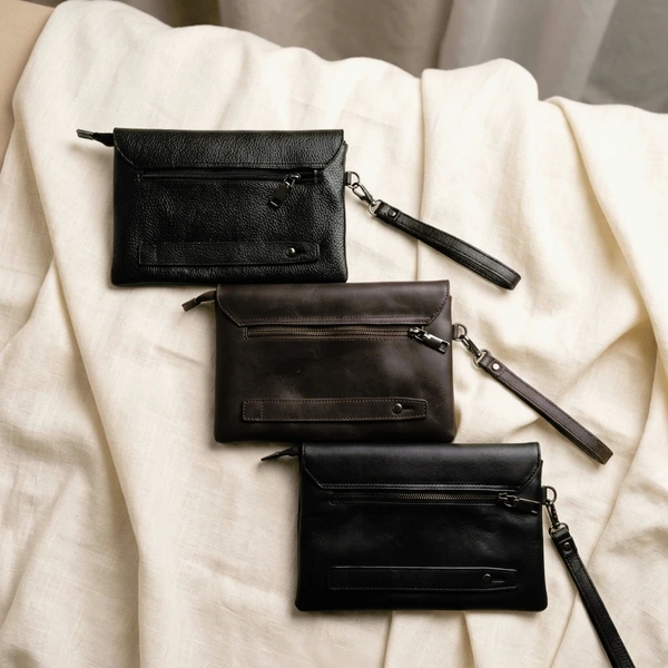 Souvenir clutch rpn kulit