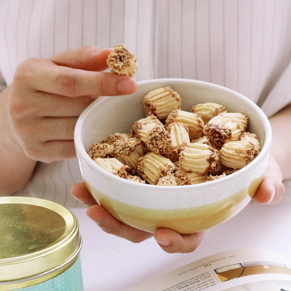 Guna Guna Snack Cookies Semprit Keju Ovomalt 275 gr
