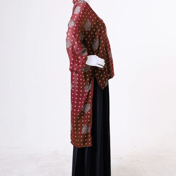 SEKAR BEKSA ASYMMETRIC BLOUSE | COKLAT MAROON