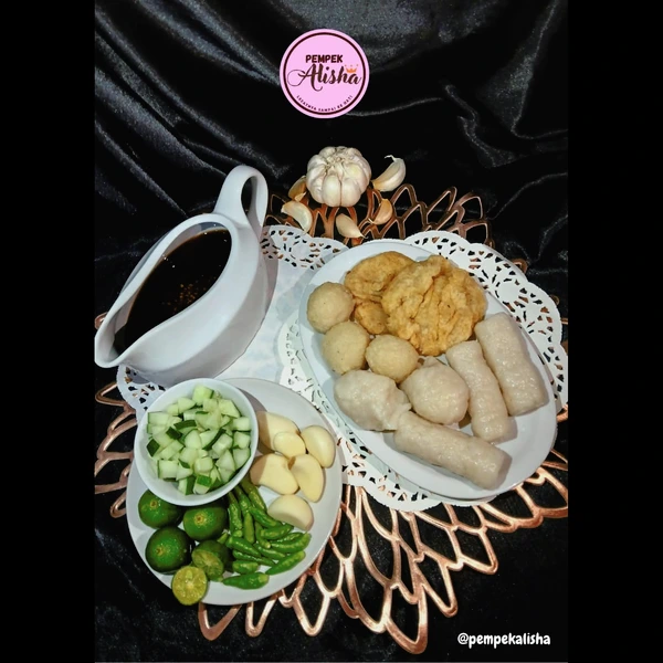 Pempek Campur alisha pempek