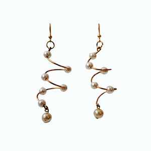 Anting Ulir Gold Mutiara