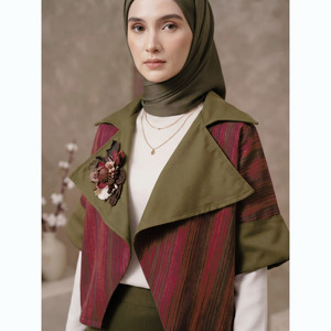 Rasyida Alam - Outer Sakara Lurik