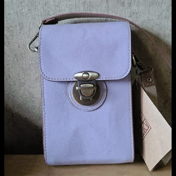 Handphone leather bag