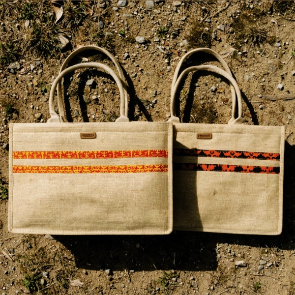 Book totebag Goni batik melayu By IBARAKH CRAFT