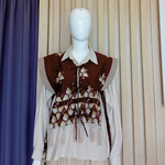 Vest Wanita 5 ( Motit Tri Hita Karana)