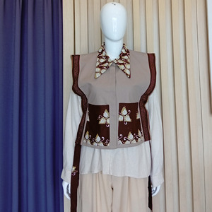 Vest Wanita 6 ( Motif Tri Hita Karana)
