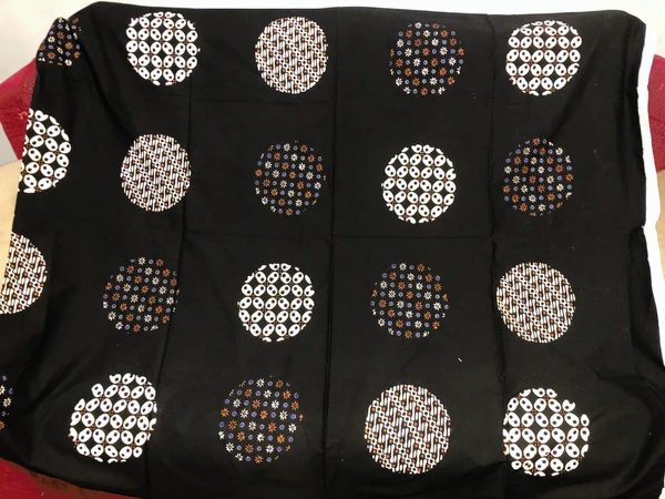 Kain Batik Motif Piringan