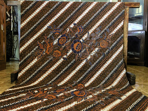 Kain Batik Motif Daniris Boket