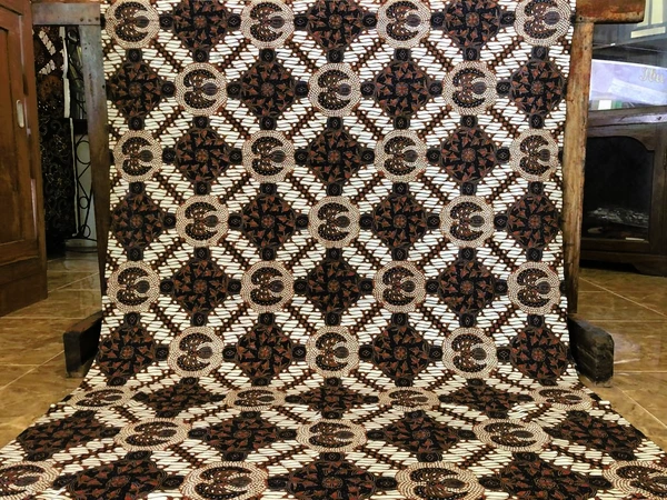 Kain Batik Motif Putri Solo
