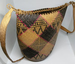 Tas Anjat Tua
